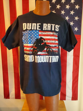 DuneRats Adult Men's Navy Blue T-Shirt with Sand Mountain & USA Flag - Clothing